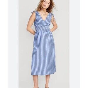 Old Navy Blue White Striped Midi Dress Women’s 2X Cotton Sleeveless Smocked